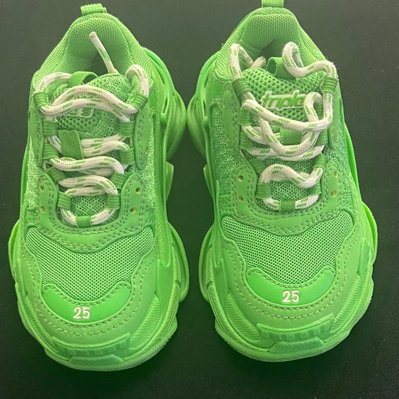Balenciaga Little Kids amp Kids Triple S Sneakers